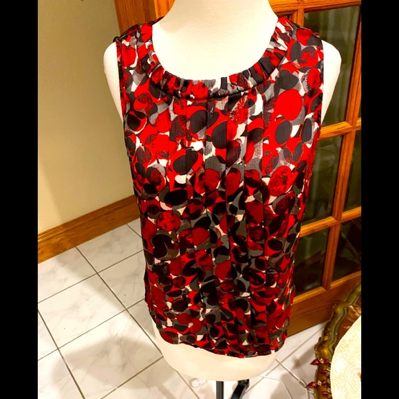 Beautiful new without tags blouse by Kasper size Petite small - Picture 1 of 6